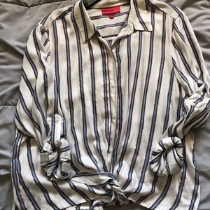 Women’s Jennifer Lopez Tie-Hem Button Down Top xl